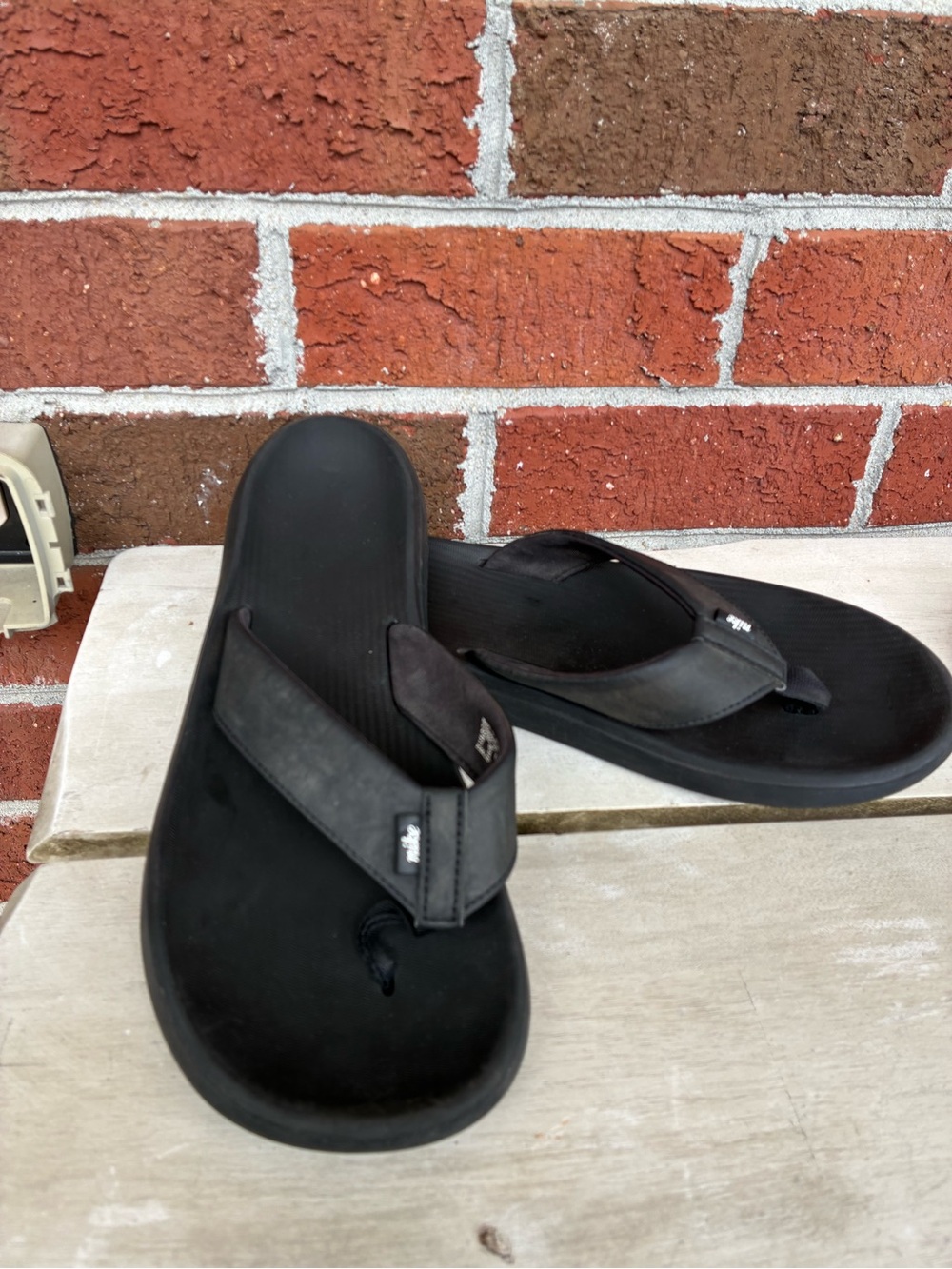 Nike Men's Black Thong Flip-Flop Sandals